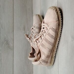 Marc Fisher Women Suede Sneakers Shoes sz 8.5